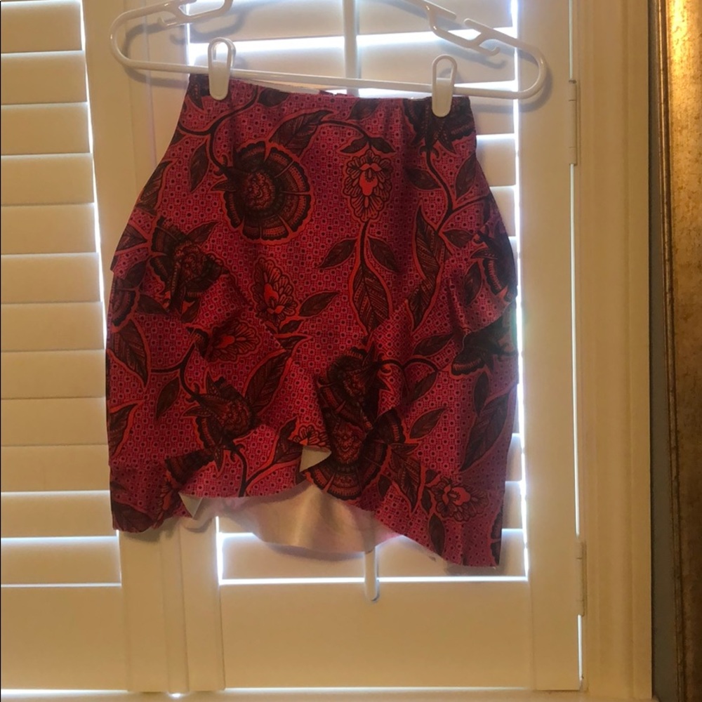 Misguided floral skirt new with tags